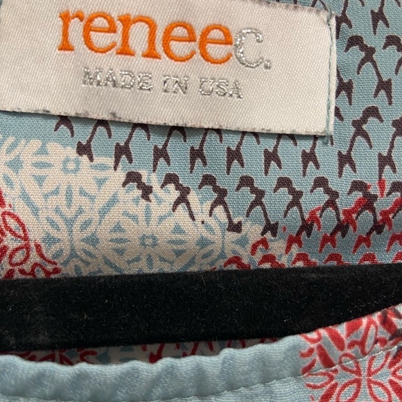 ReneeC women’s sleeveless top size small - Picture 2 of 5